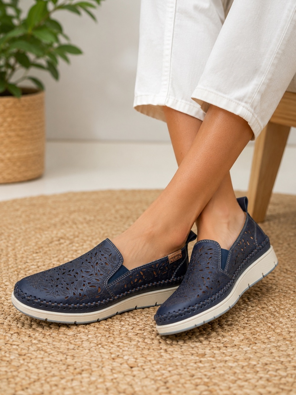 Pikolinos Navy Laser Cut Leather Slip On Loafers Shoes EU 38 US 7.5